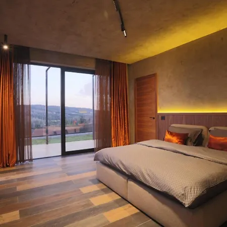 Belvedere Tara Villa *