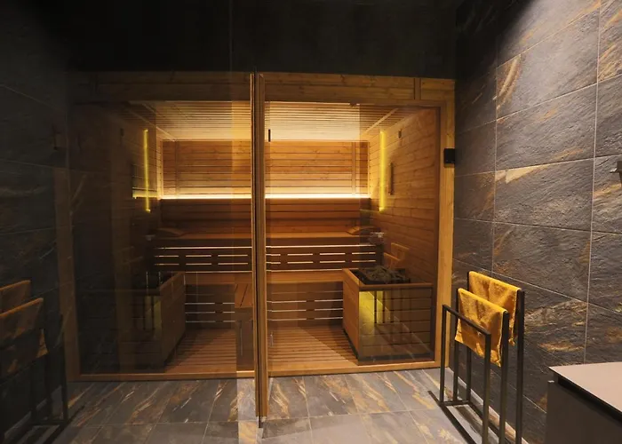 Belvedere Tara Sekulic